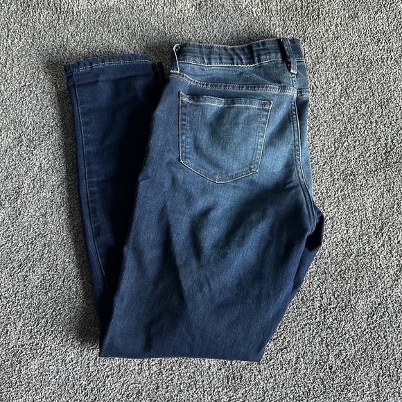 Isabel Maternity Skinny Jeans - Picture 4 of 4